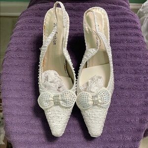 Chic White Slingback Heels with Bow-Please Read Description